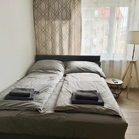 Apartmán Stylish Near Airport & Train Schwechat